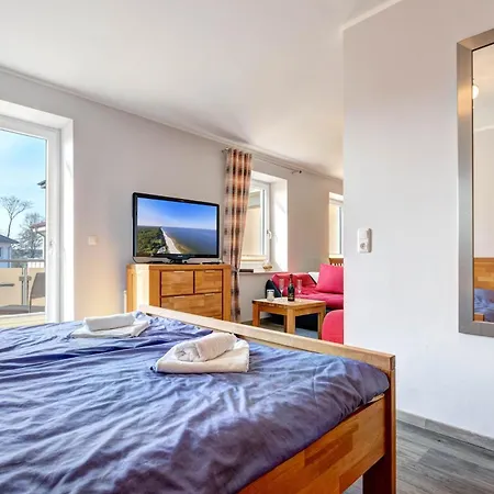 Peenemuende, Seglerhafen_sb_jolle 17